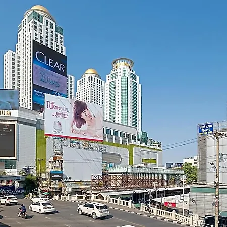 Family Hub @ Pratunam 4 - Group Stay + Free Pickup