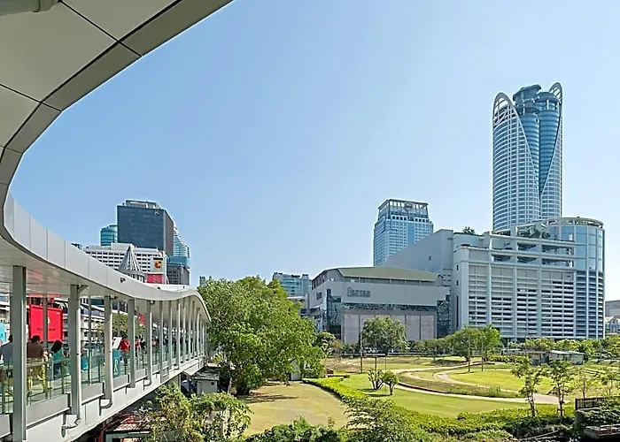 酒店 Family Hub @ Pratunam 4 - Group + Free Pickup 3*